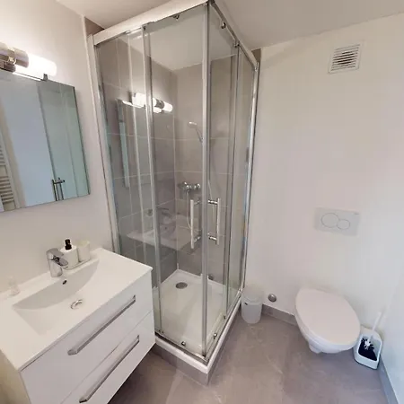Lägenhet Fresh And Bright 1-bedroom Centre - Al11 *